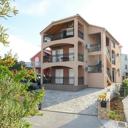 Apartmani Natasa Nino Jezera, Murter Dış mekan fotoğraf