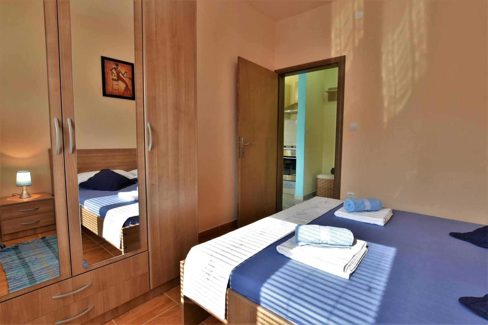 Apartmani Natasa Nino Jezera, Murter Oda fotoğraf