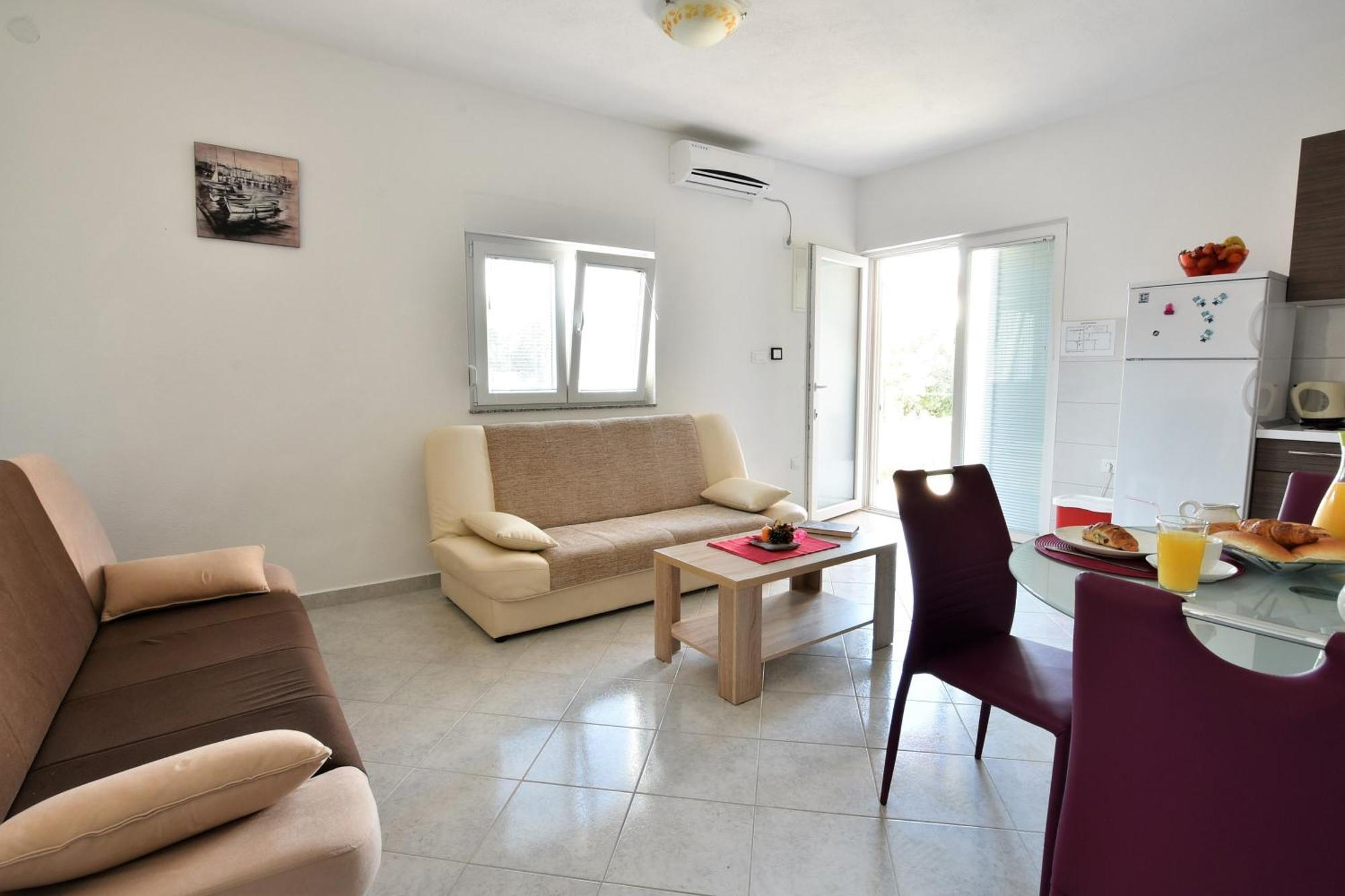Apartmani Natasa Nino Jezera, Murter Oda fotoğraf