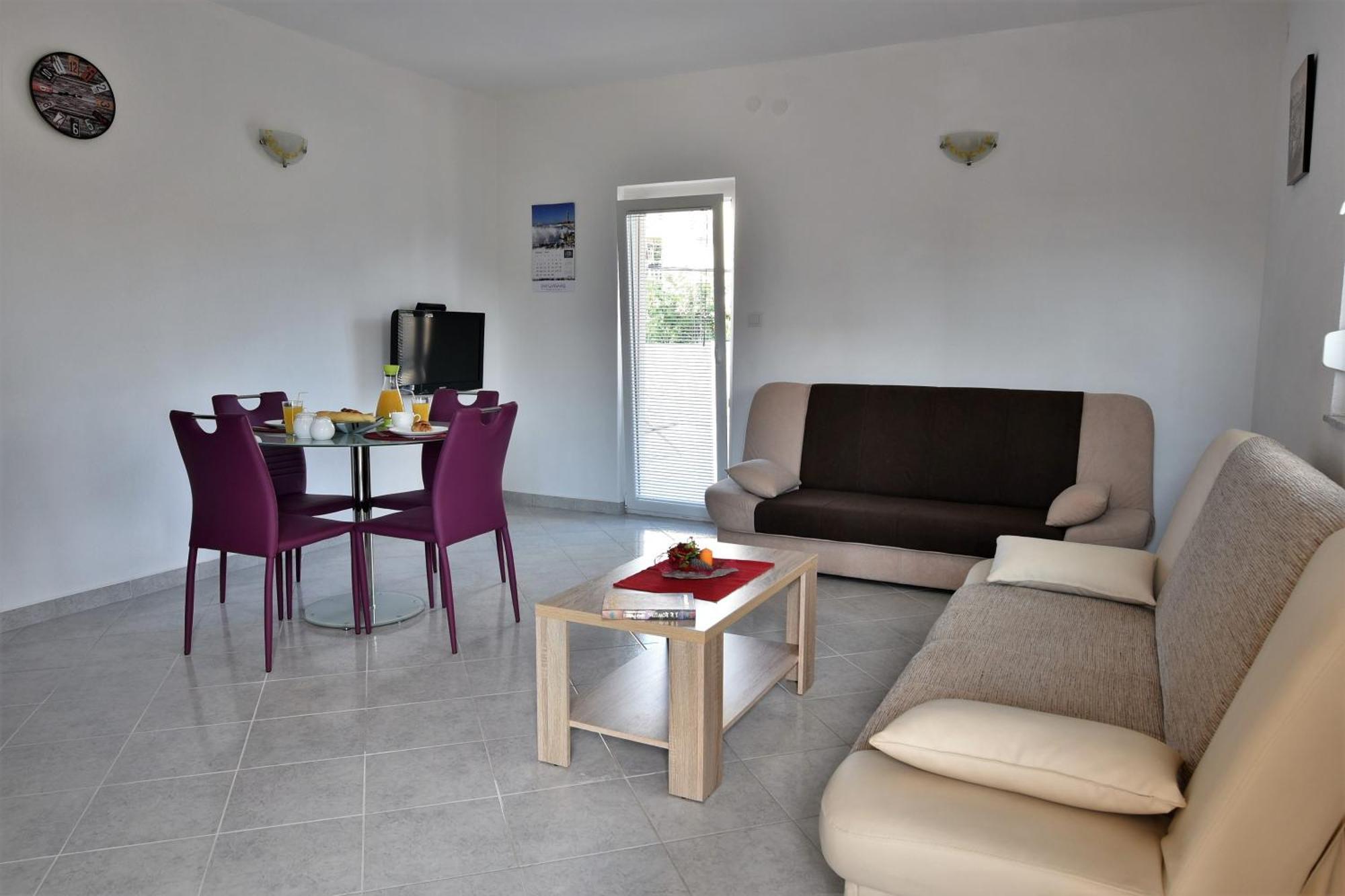 Apartmani Natasa Nino Jezera, Murter Oda fotoğraf