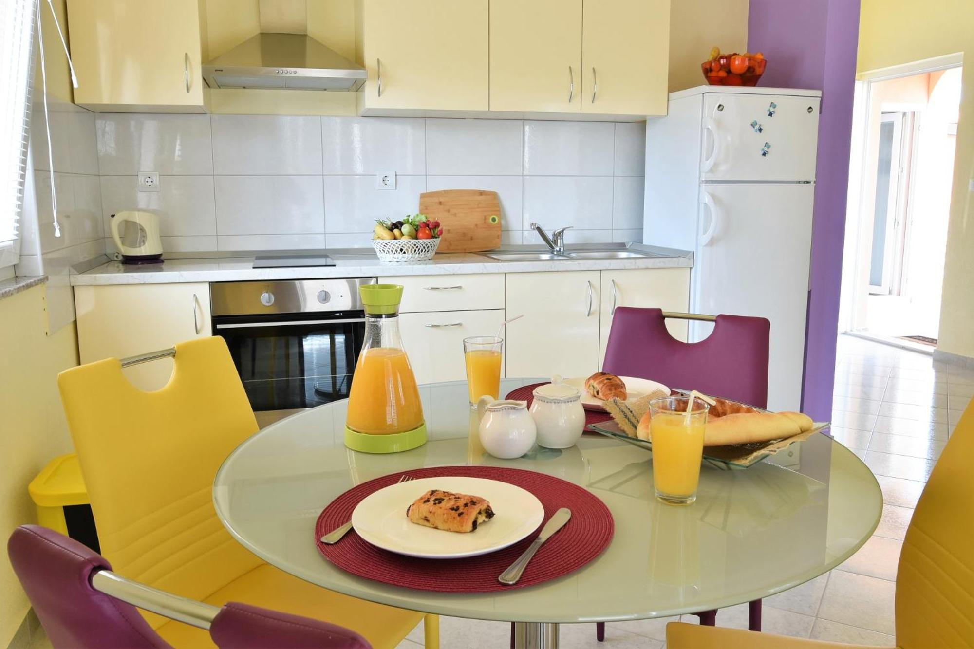 Apartmani Natasa Nino Jezera, Murter Oda fotoğraf