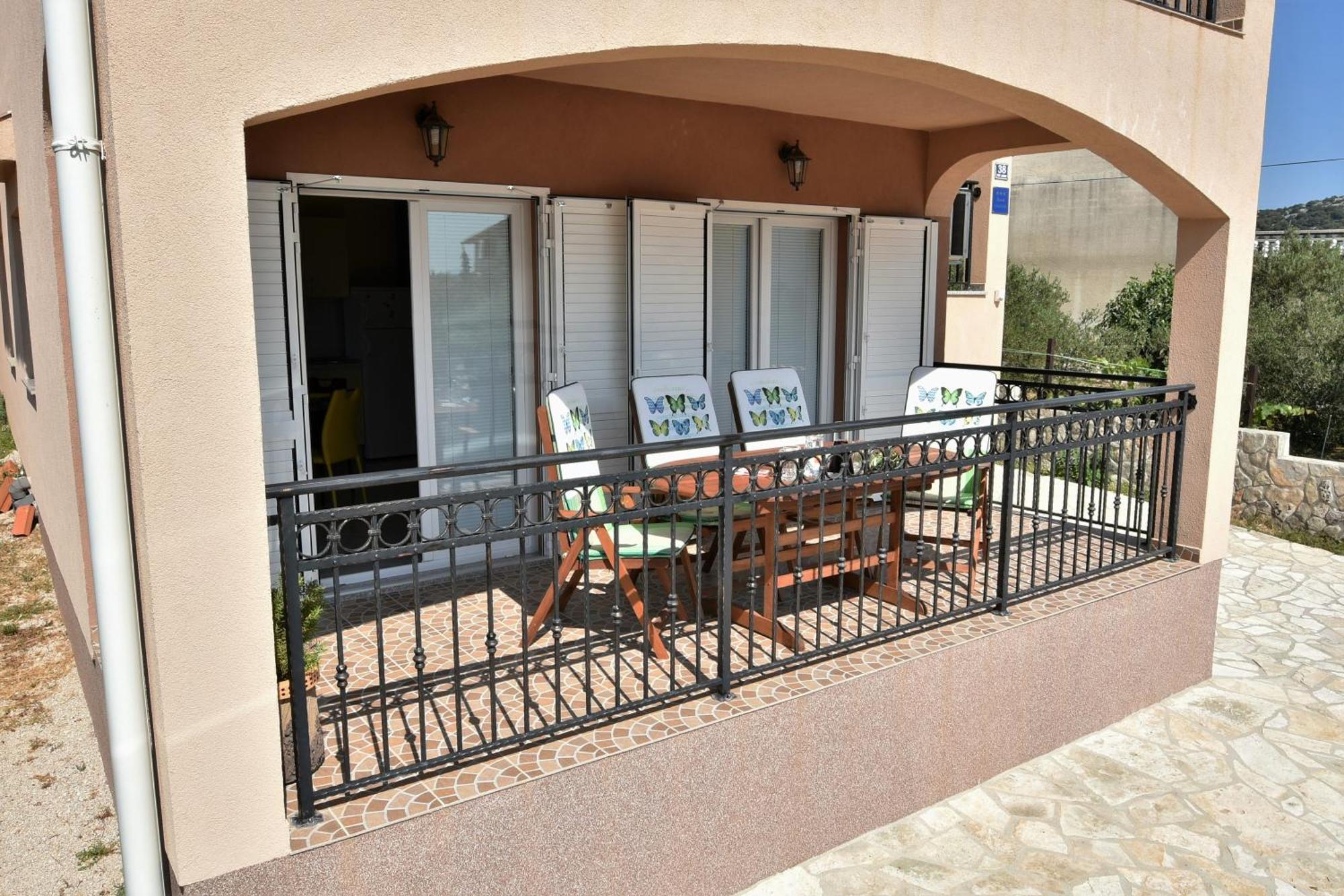 Apartmani Natasa Nino Jezera, Murter Oda fotoğraf