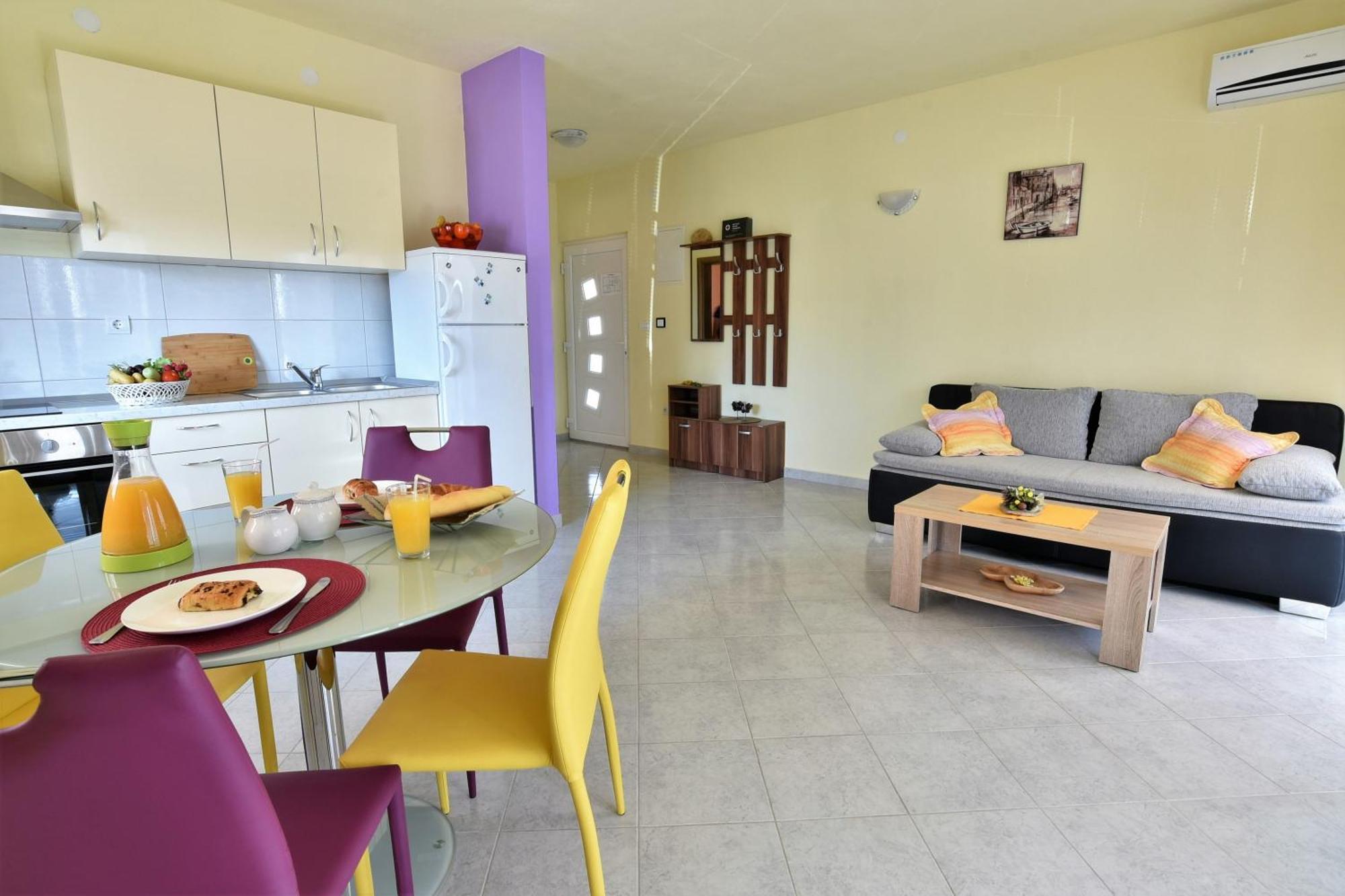 Apartmani Natasa Nino Jezera, Murter Oda fotoğraf