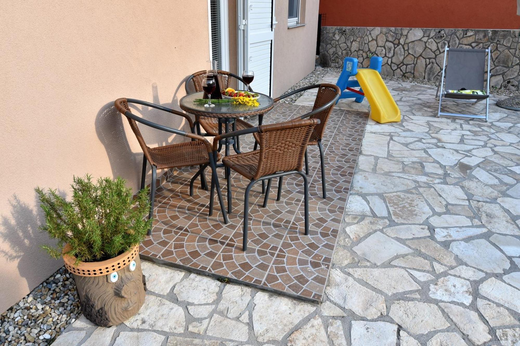 Apartmani Natasa Nino Jezera, Murter Oda fotoğraf