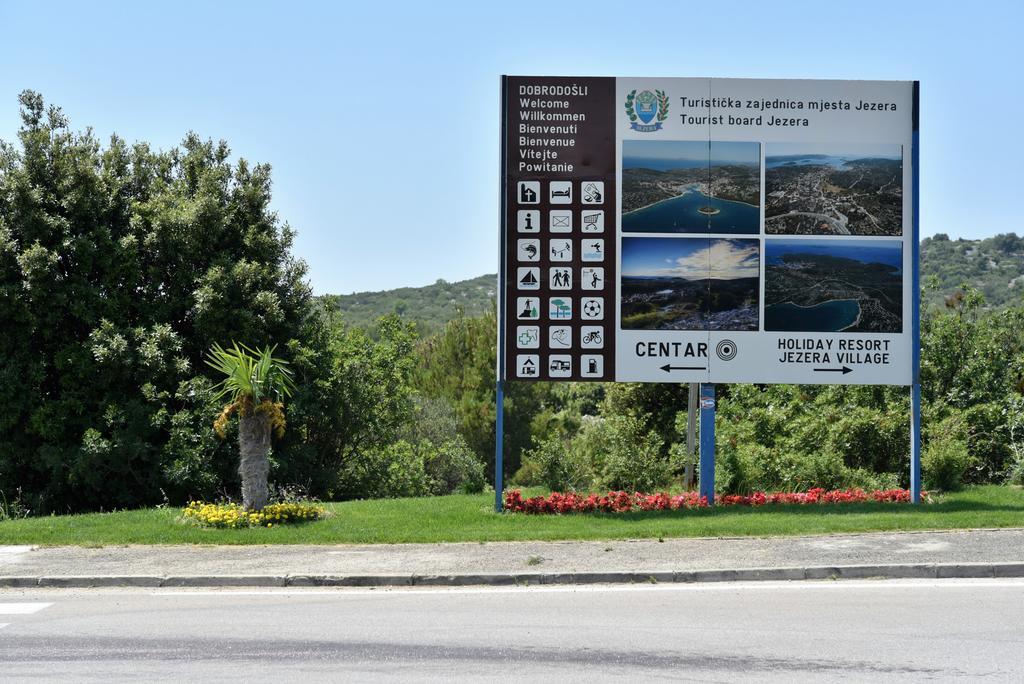 Apartmani Natasa Nino Jezera, Murter Dış mekan fotoğraf